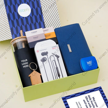 Travel in Style Gift Set - Loopify