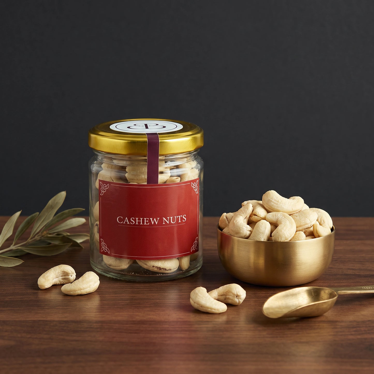 Premium Cashews in Glass Jar - Loopify