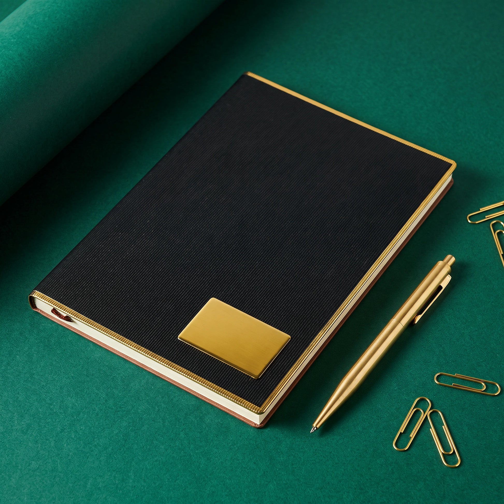 Oro Gold-Trimmed Journal - Loopify