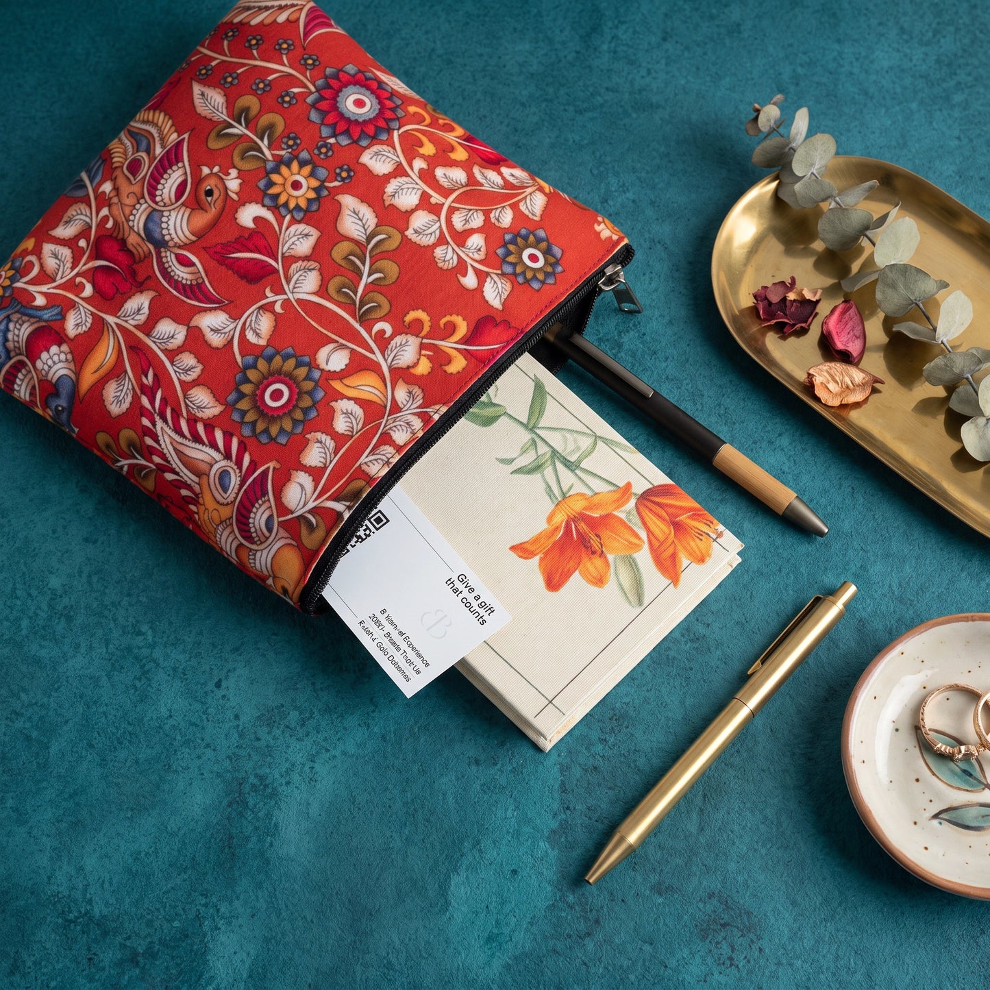 Kalamkari Artisan Felt Pouch - Loopify