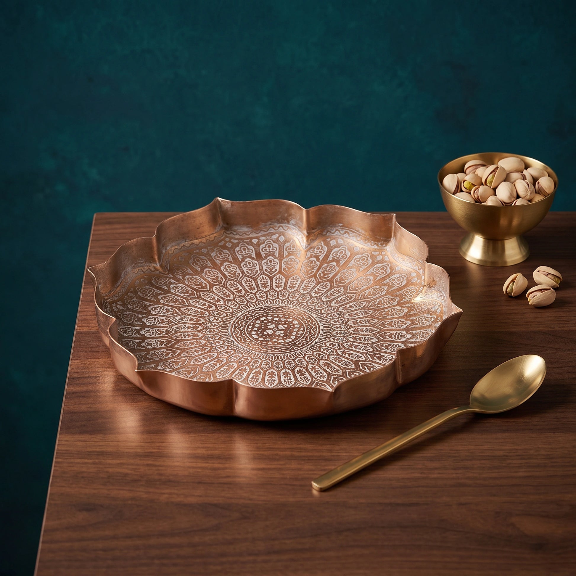 Lotus-Shaped Metal Accent Tray - Loopify