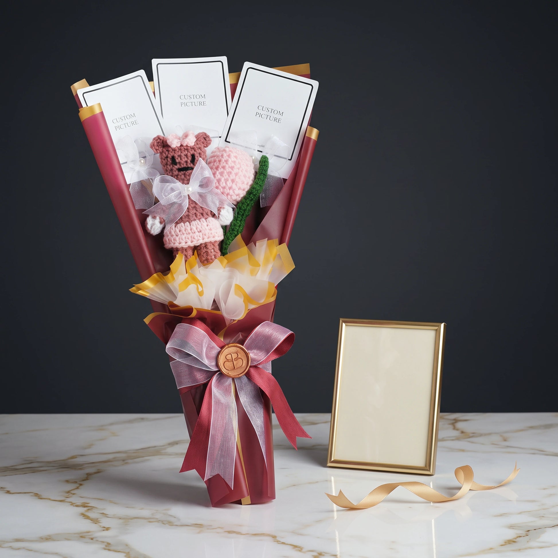 Love in Frames Keepsake Bouquet - Loopify