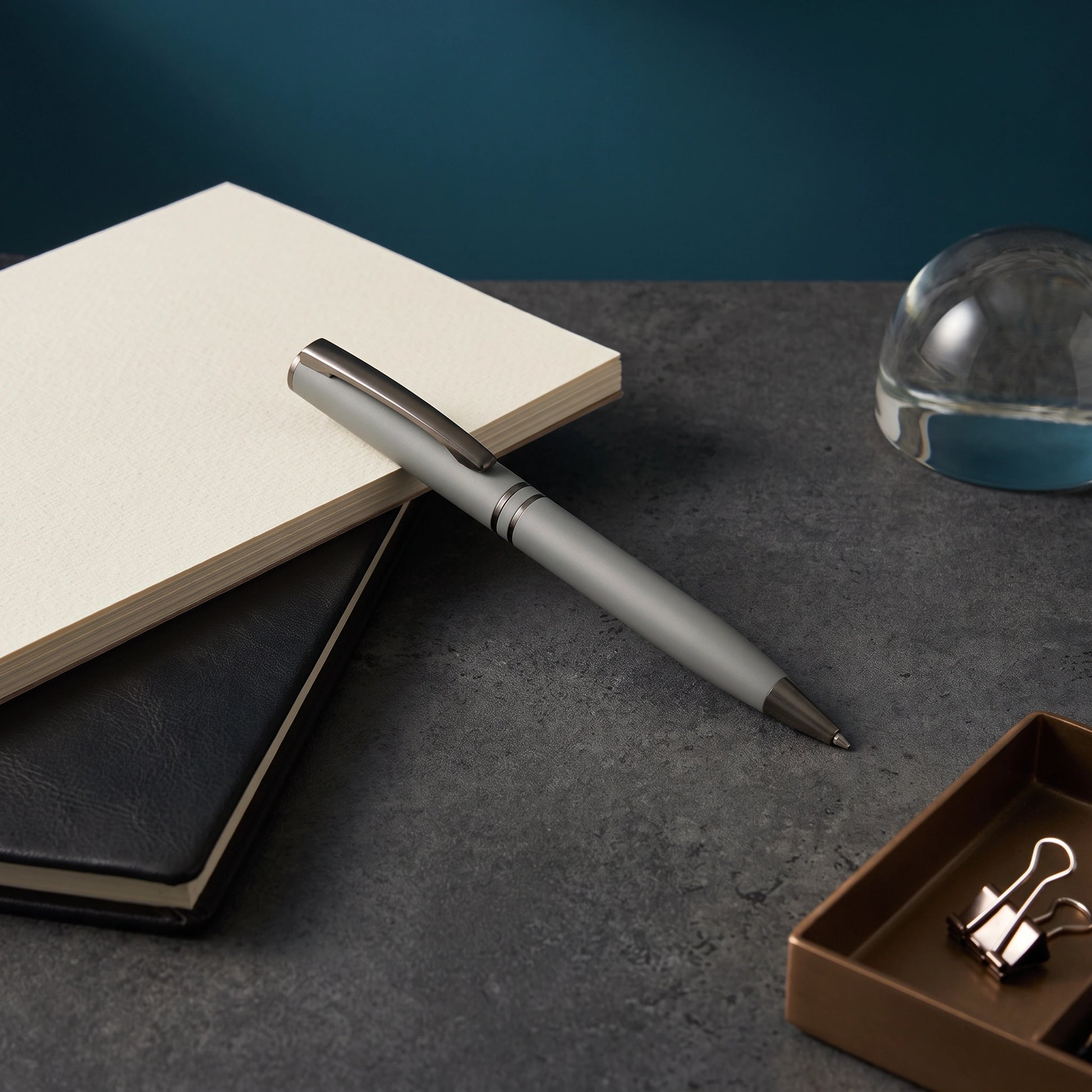 Minimalist Grey Metallic Pen - Loopify