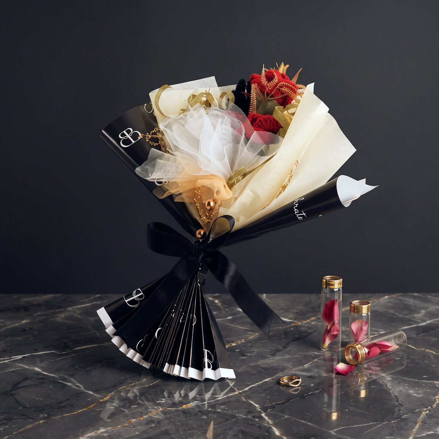 Forever Rose Crochet Bouquet - Loopify