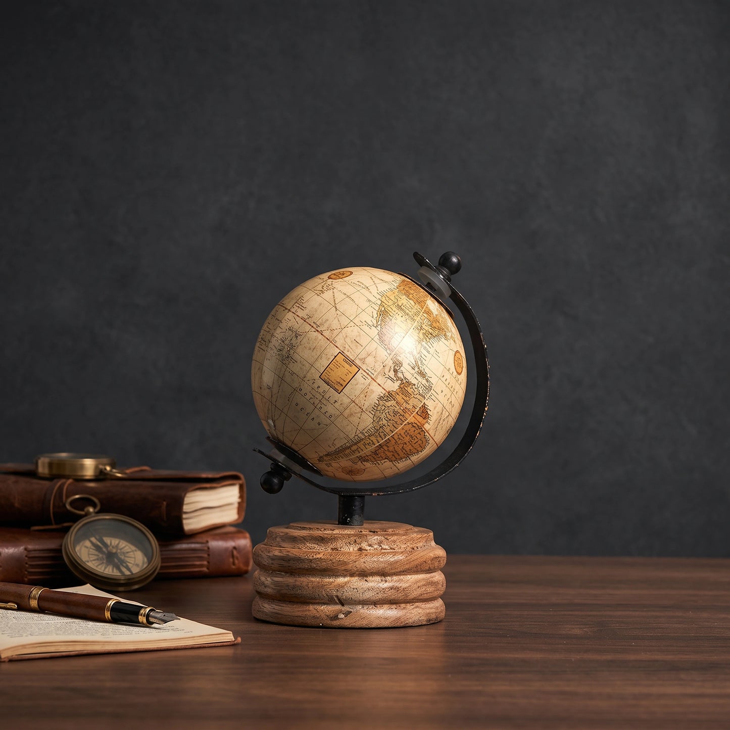 Old-World Vintage Globe - Loopify