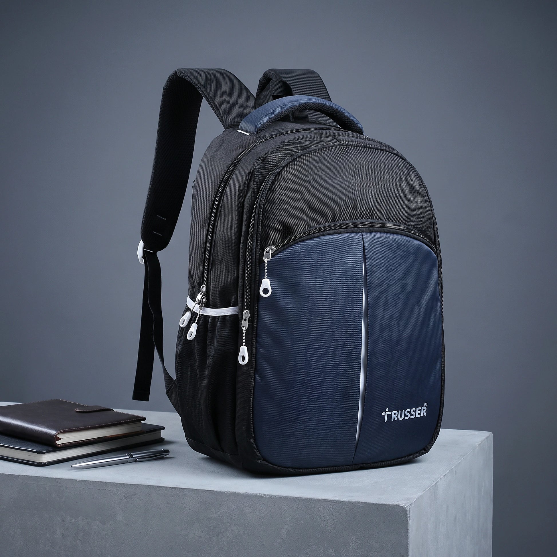 Zipster Blue Backpack - Loopify